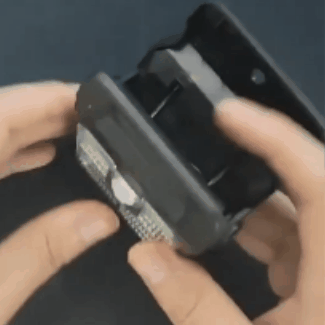 Lámpara Solar con Clip, de Alta Potencia, con Sensor de Movimiento – Ilumina tu Espacio sin Gasto de Energía